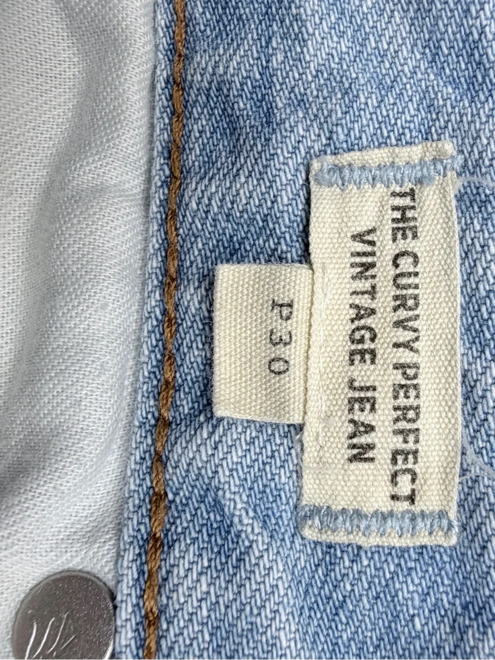 Madewell Light wash Curvy Perfect Vintage Jean - Picture 8 of 10